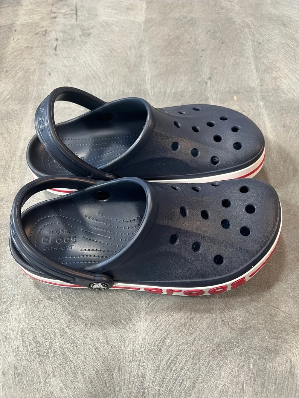 Classic women Crocs Sandals - Navy Size 9